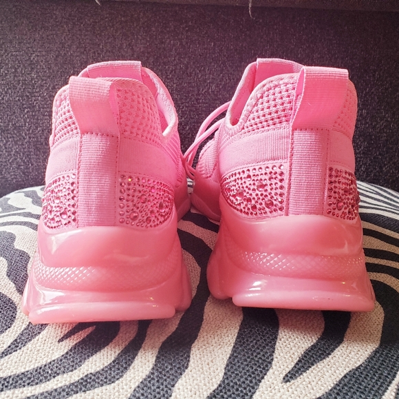 EUC Torrid Active Sneakers - Picture 4 of 8